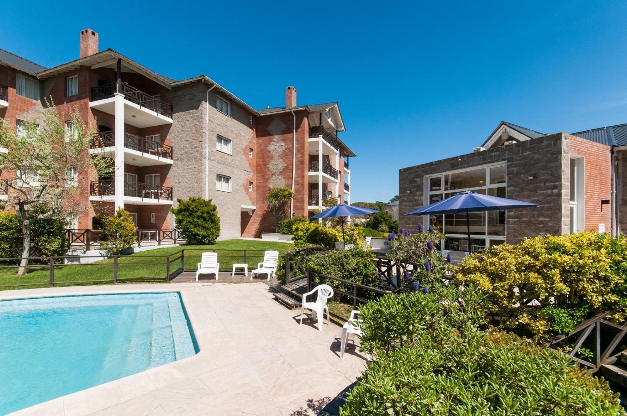 Victoria Village Carilo Luaran gambar
