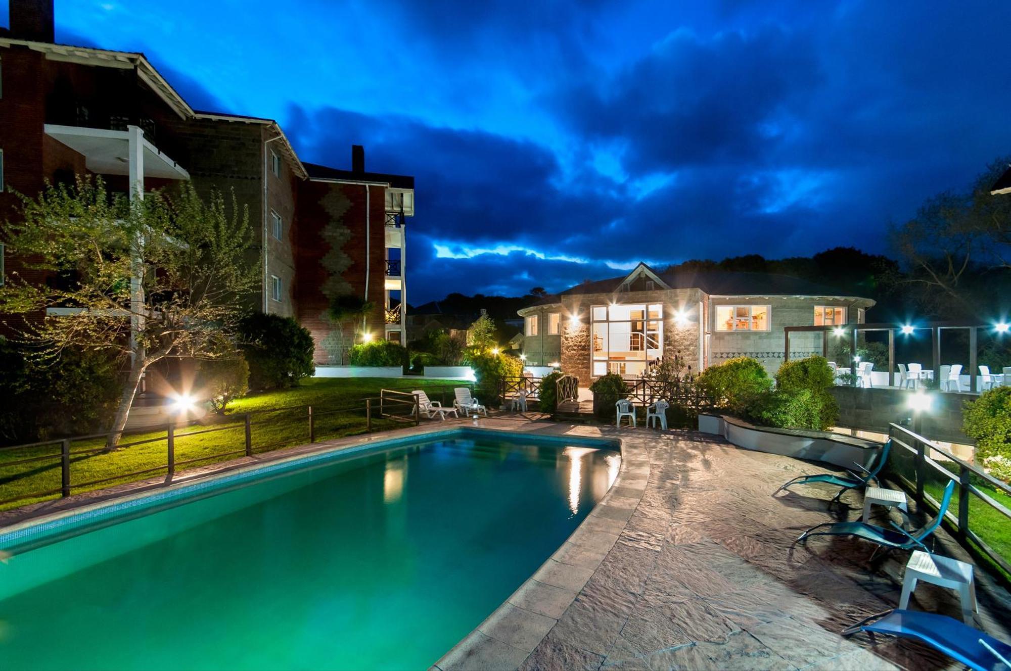 Victoria Village Carilo Luaran gambar