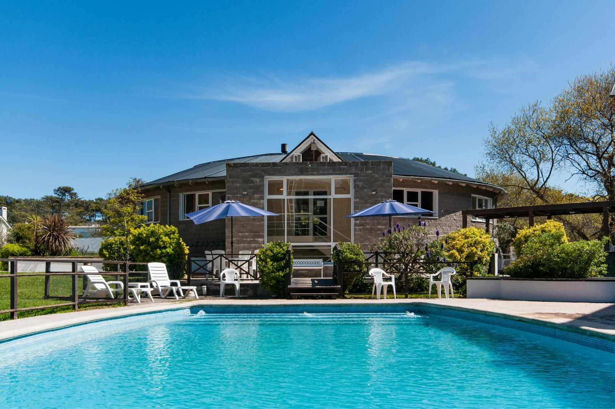Victoria Village Carilo Luaran gambar