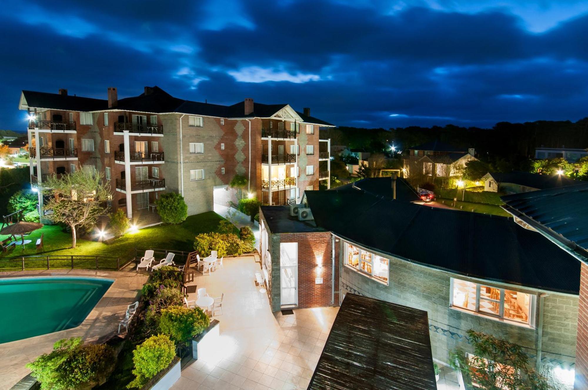 Victoria Village Carilo Luaran gambar
